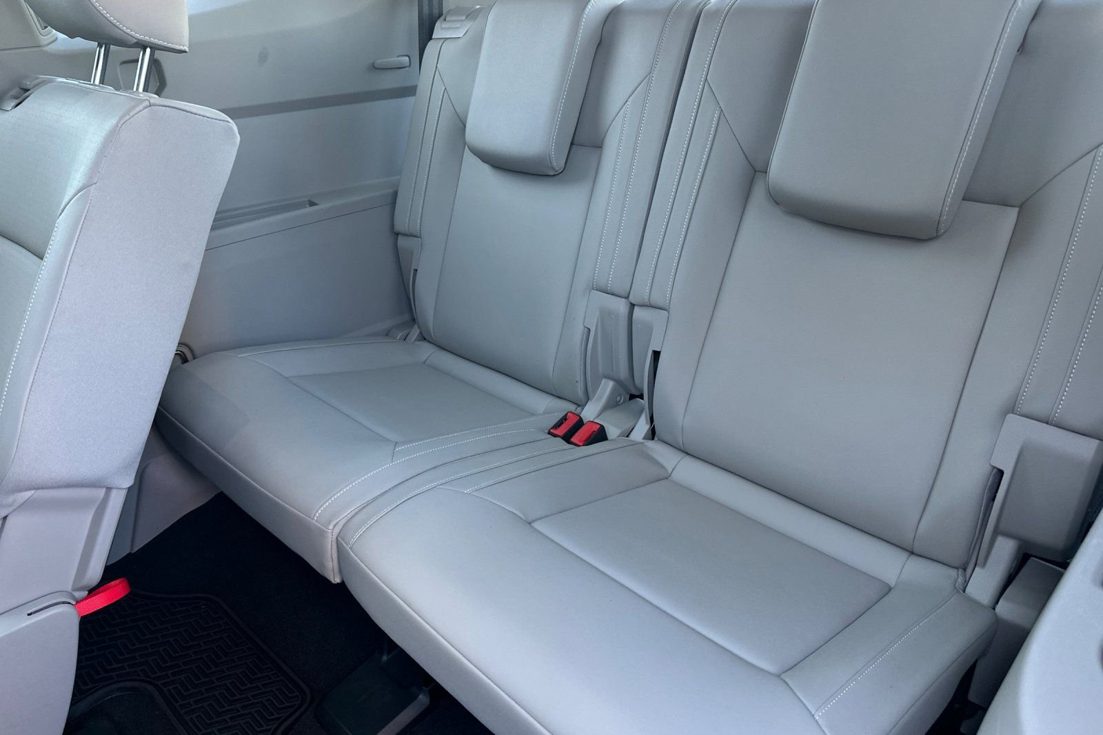 Used 2021 Volkswagen Atlas SEL image 15