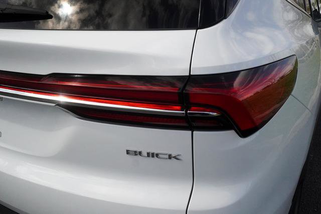 Used 2025 Buick Enclave Preferred image 37