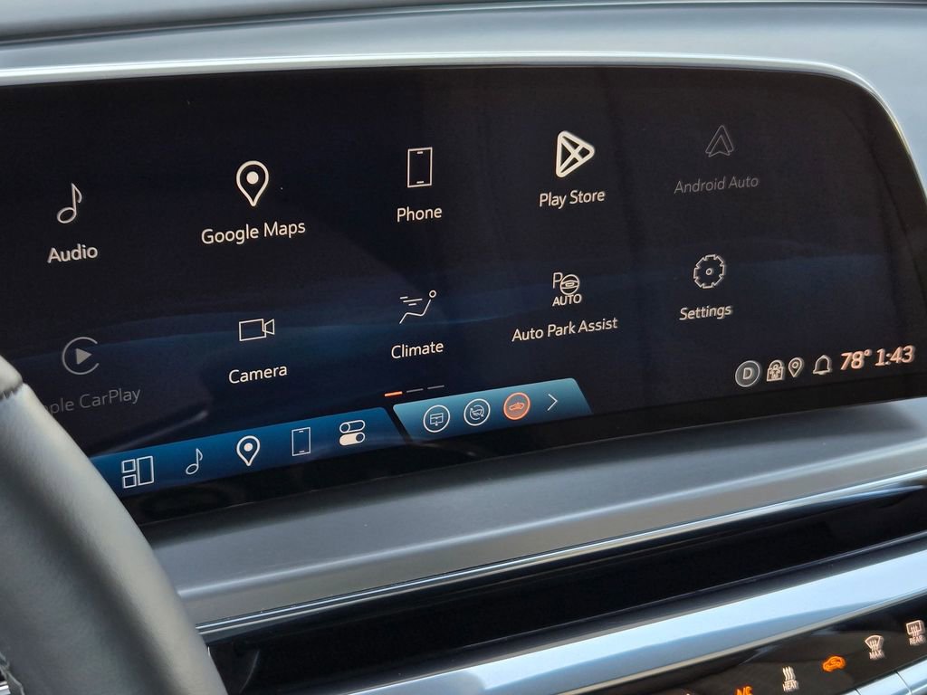 Certified 2024 Cadillac Lyriq Luxury w/ Nappa Leather Package image 18