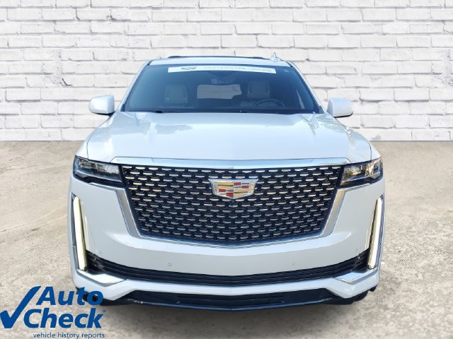 Used 2024 Cadillac Escalade ESV Premium Luxury RWD image 6