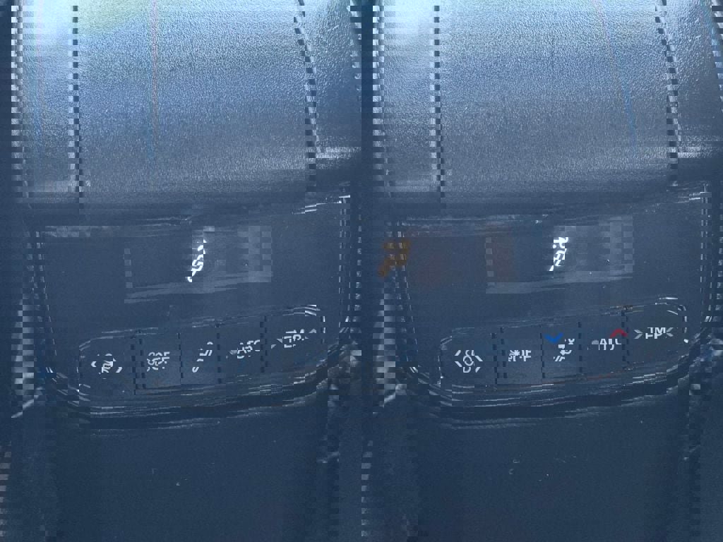 Used 2021 Toyota Highlander XSE image 24