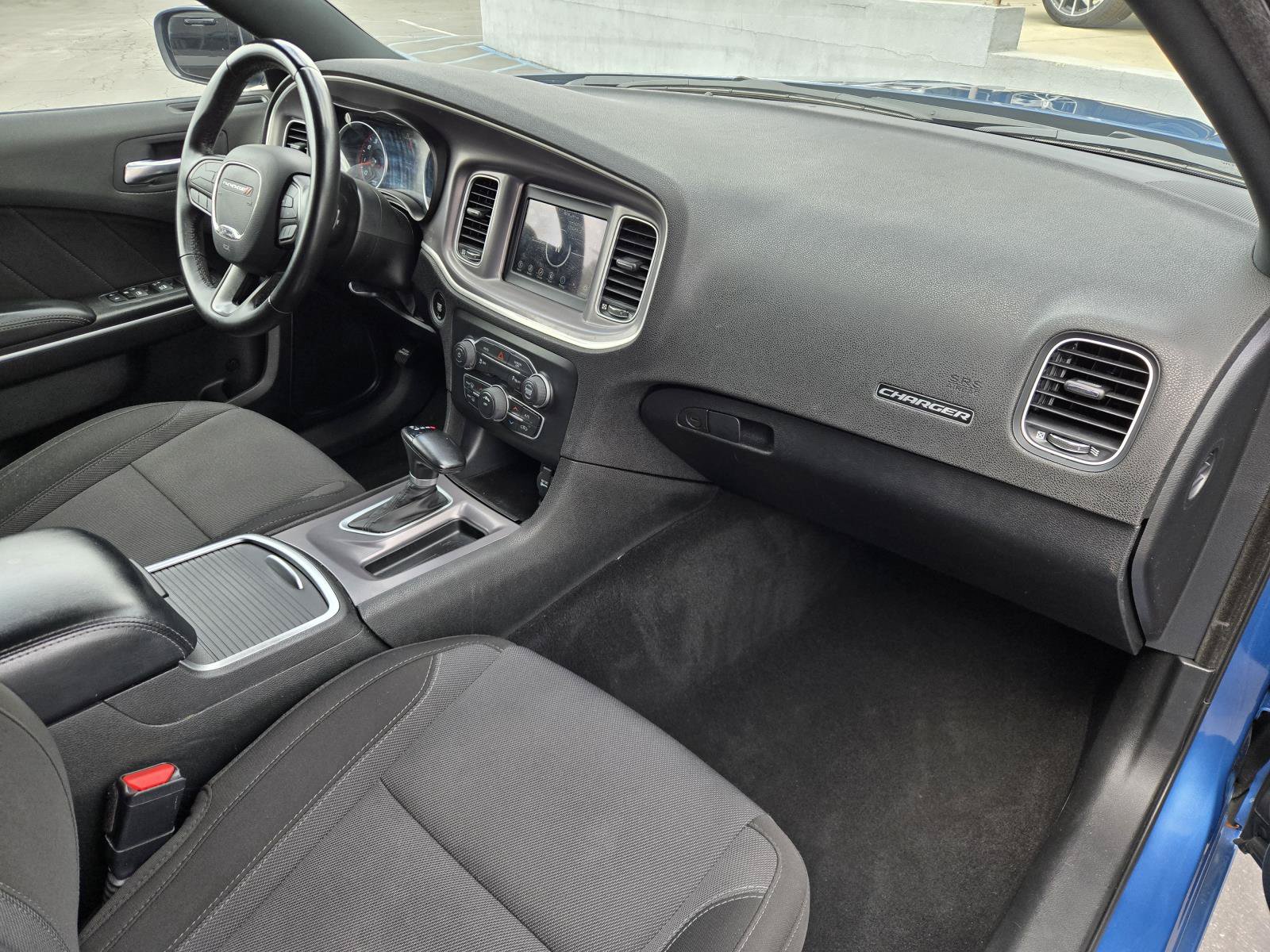 Certified 2022 Dodge Charger SXT RWD image 30