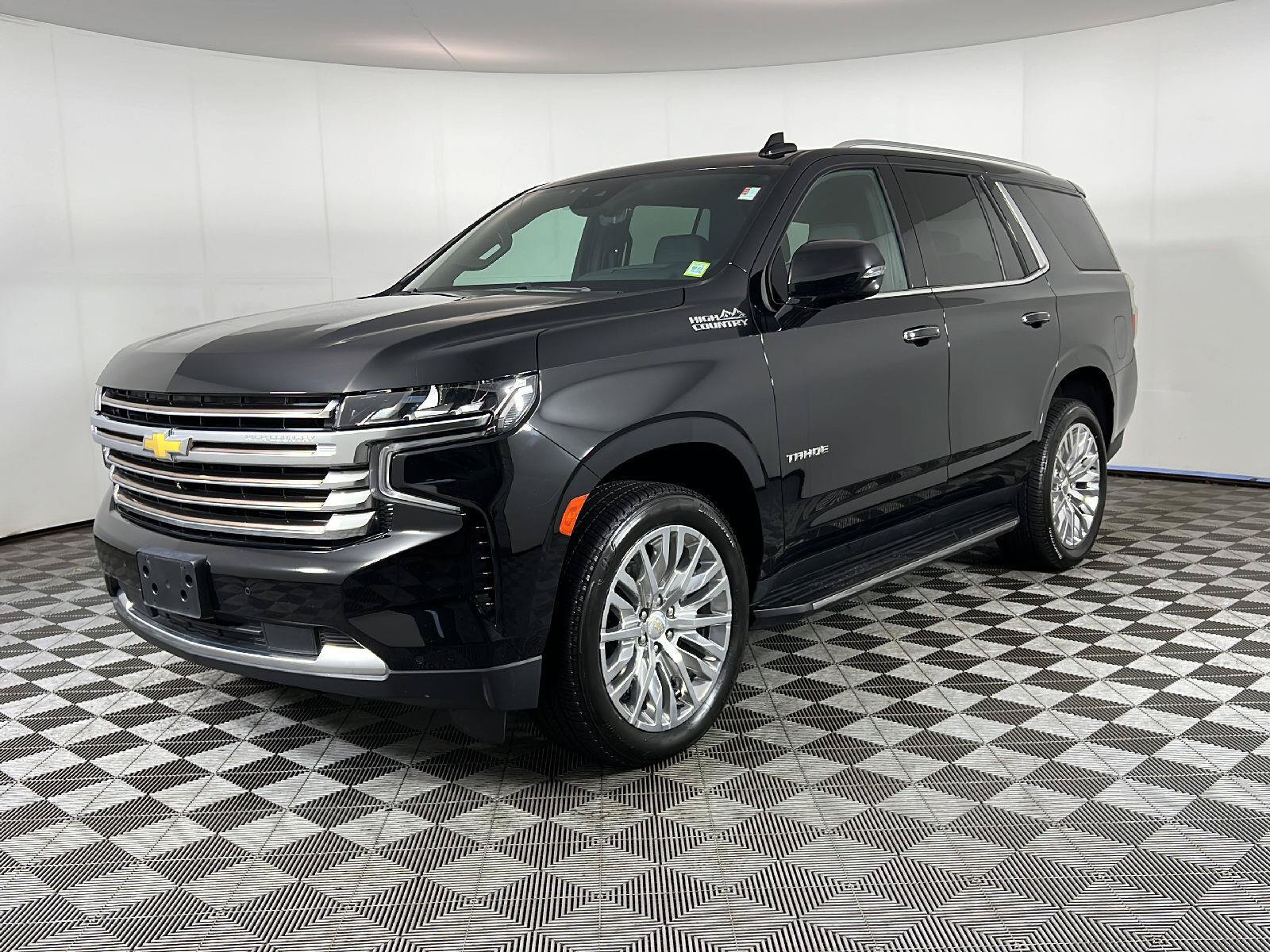 Used 2023 Chevrolet Tahoe High Country w/ Max Trailering Package AWD/4WD image 12