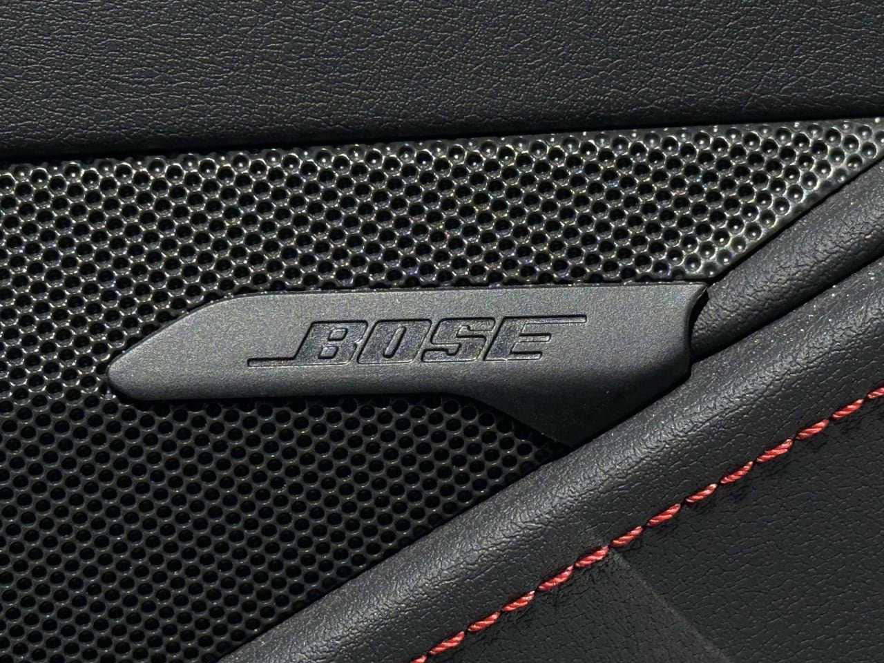 Used 2021 Chevrolet Corvette Stingray Coupe w/ 1LT image 21
