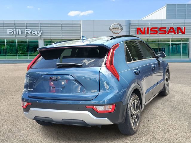 Used 2023 Kia Niro EX FWD image 4