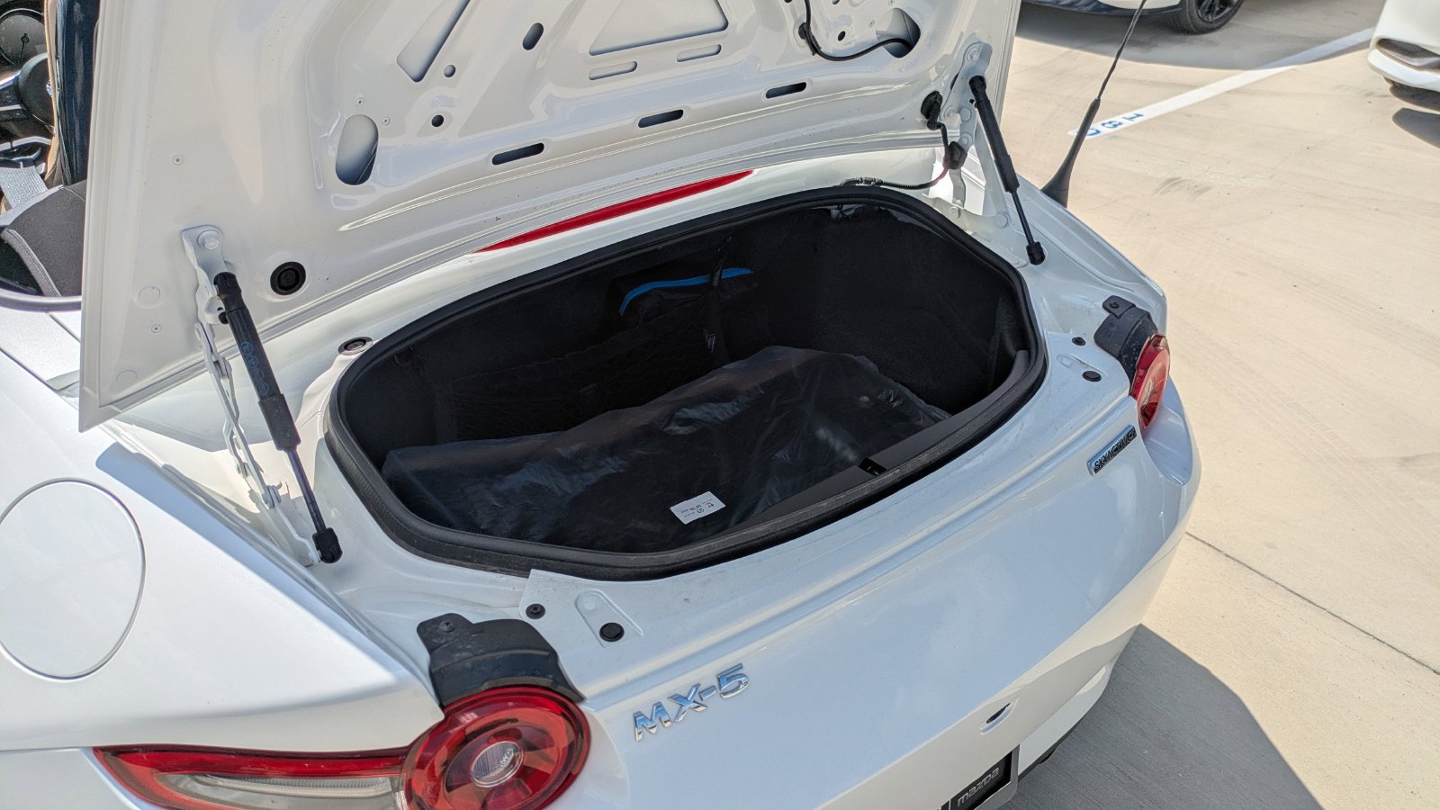 New 2026 MAZDA MX-5 Miata Grand Touring RWD image 15