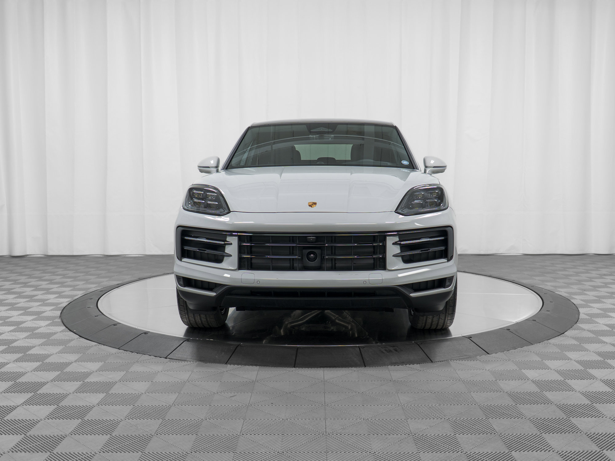 New 2026 Porsche Cayenne S image 10