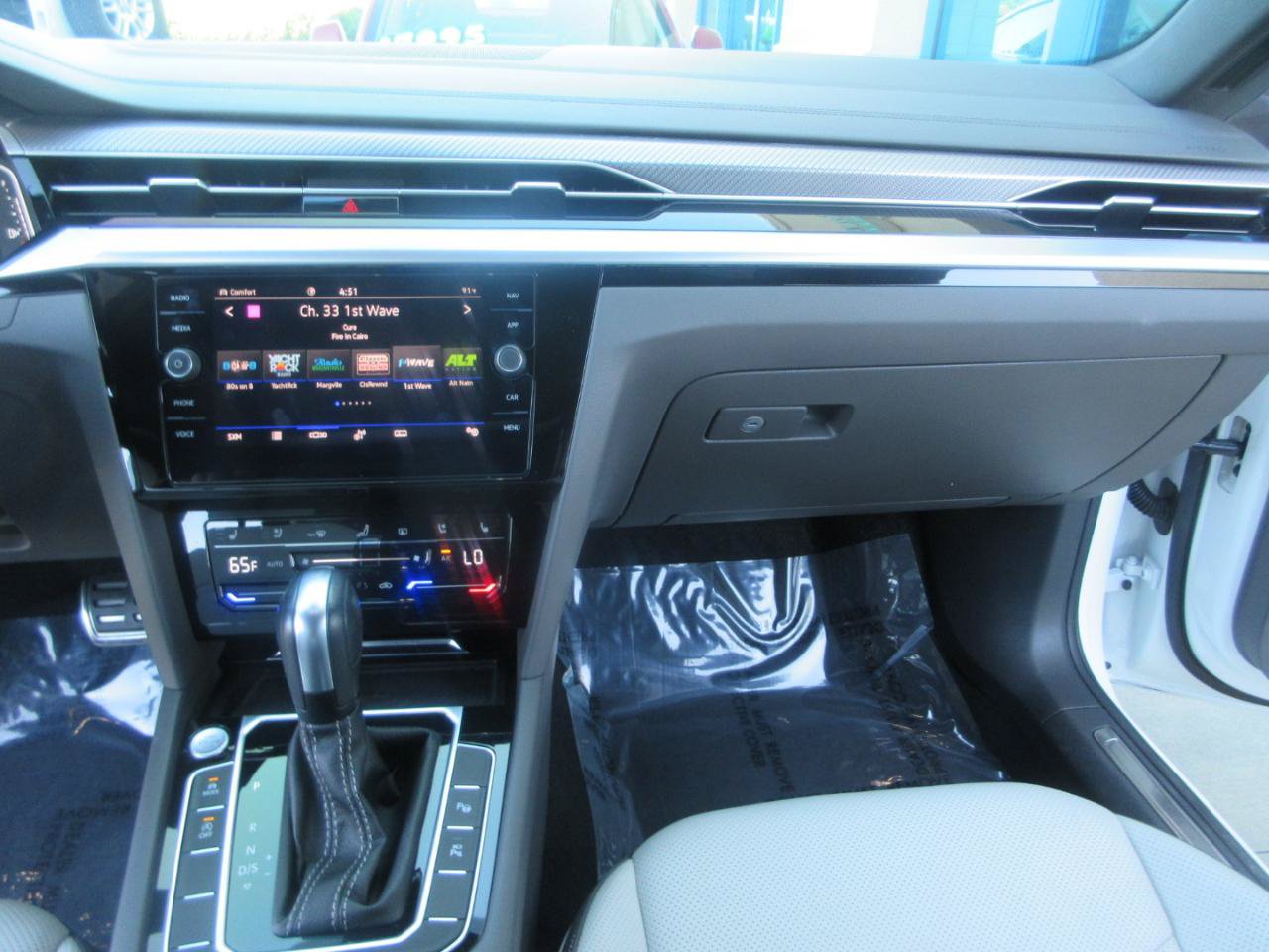 Used 2023 Volkswagen Arteon SEL Premium AWD/4WD image 47