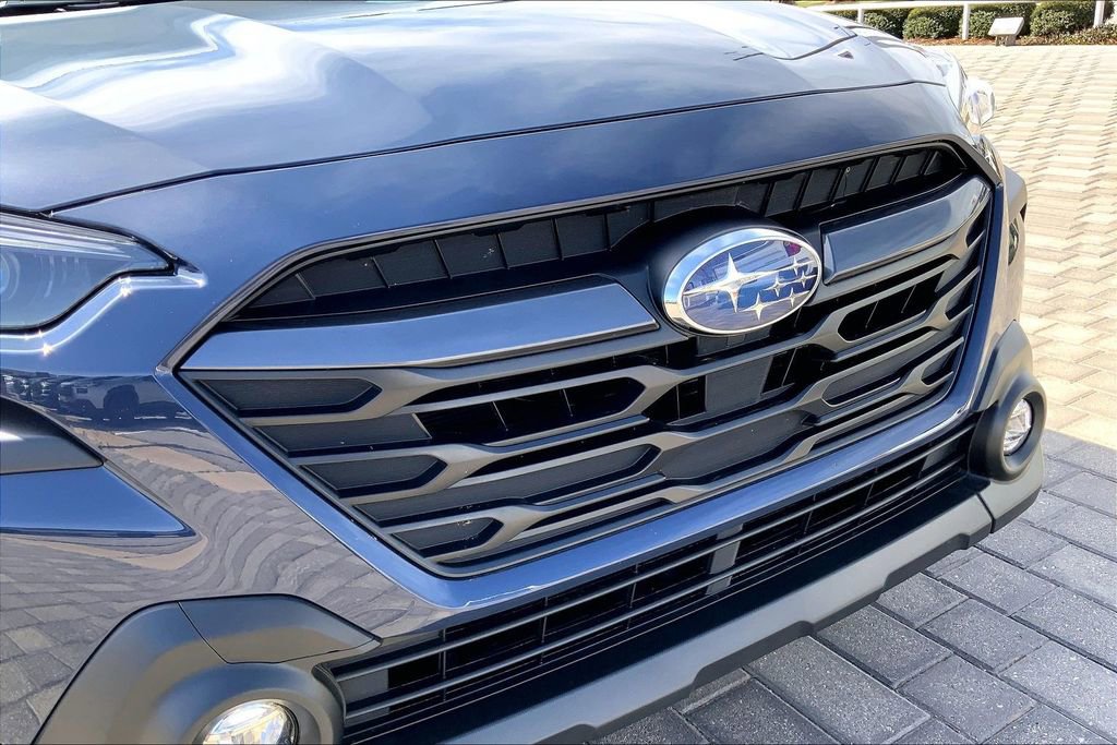 Certified 2025 Subaru Outback Premium image 31