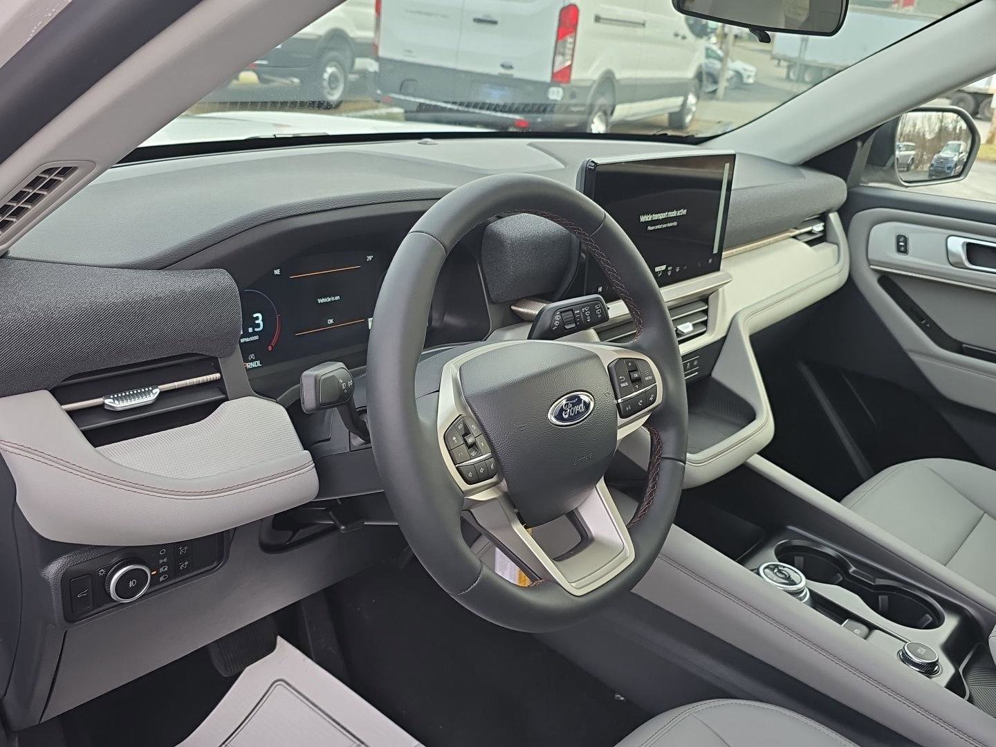 New 2026 Ford Explorer Active w/ Active Comfort Package image 16