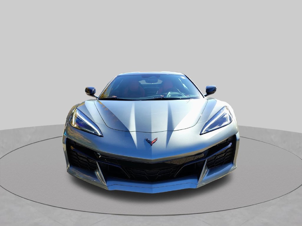 Used 2024 Chevrolet Corvette Z06 RWD image 4