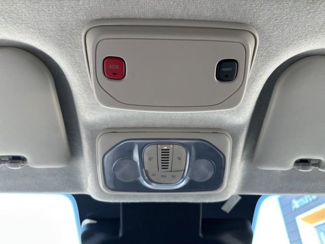 Used 2025 RAM ProMaster 2500 w/ Convenience Group image 29