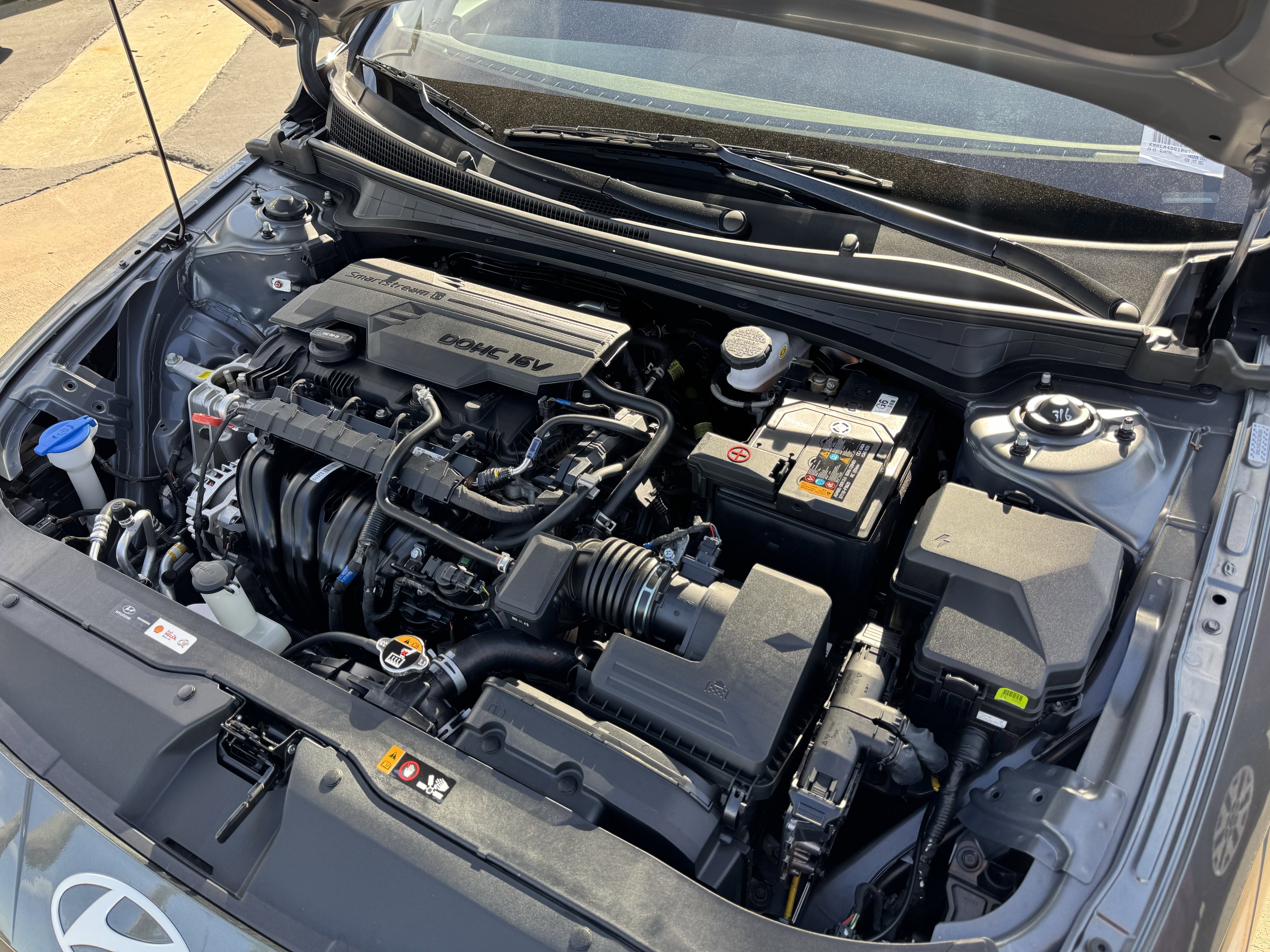 Used 2024 Hyundai Elantra SEL image 37