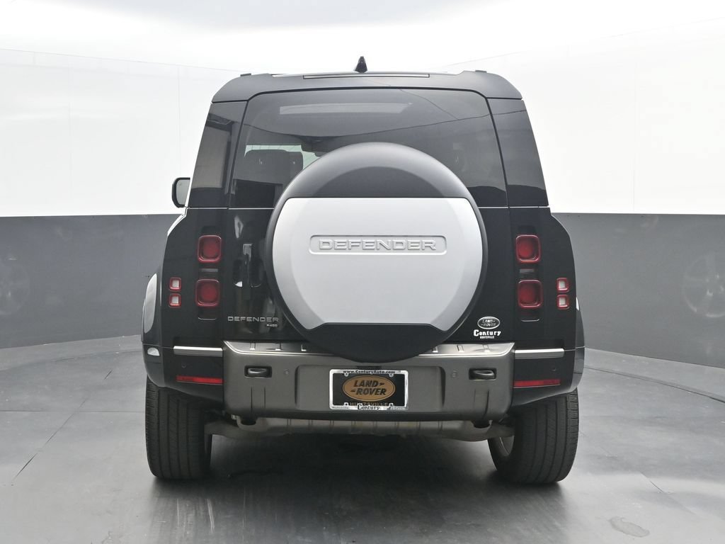 Used 2021 Land Rover Defender 90 X-Dynamic S AWD/4WD image 6