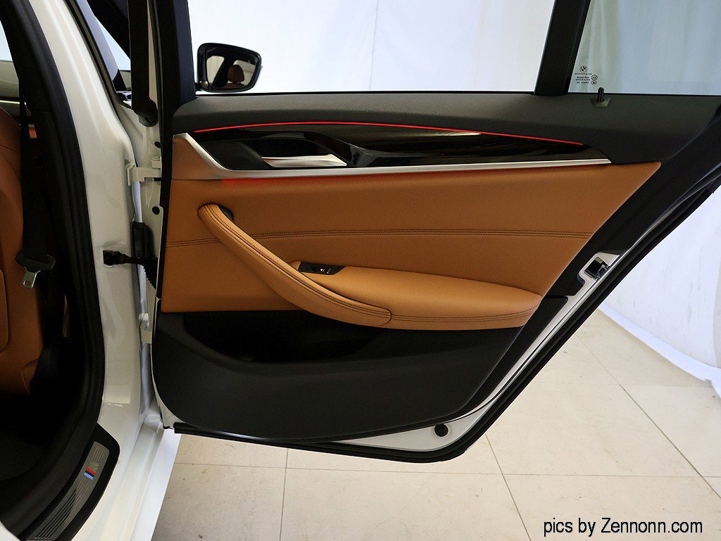 Certified 2023 BMW 530i xDrive w/ M Sport Package image 30