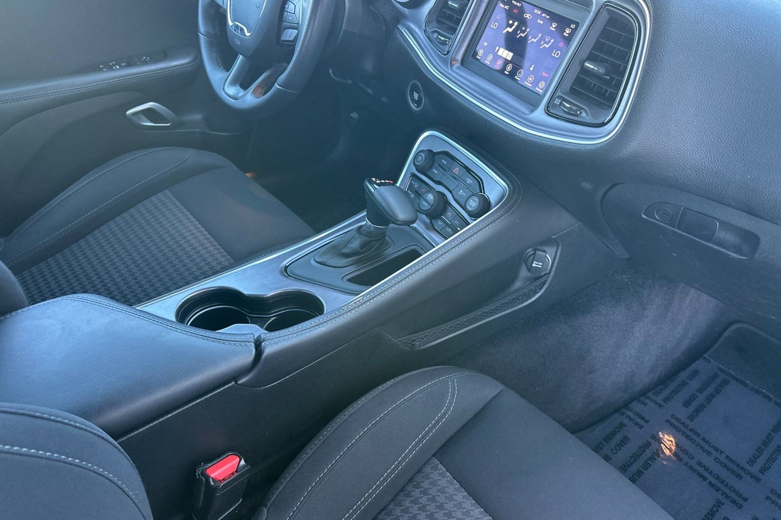 Used 2018 Dodge Challenger SXT w/ Blacktop Package image 17