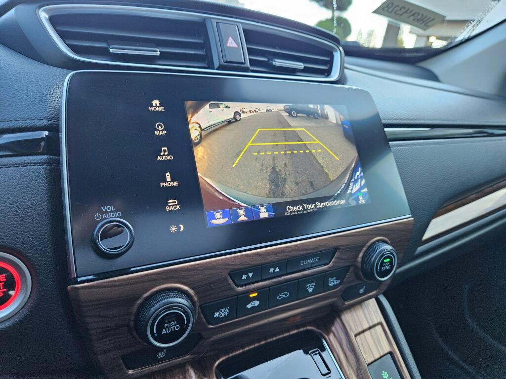 Used 2018 Honda CR-V Touring image 29