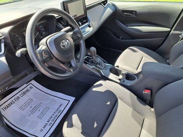 Used 2024 Toyota Corolla LE FWD image 13