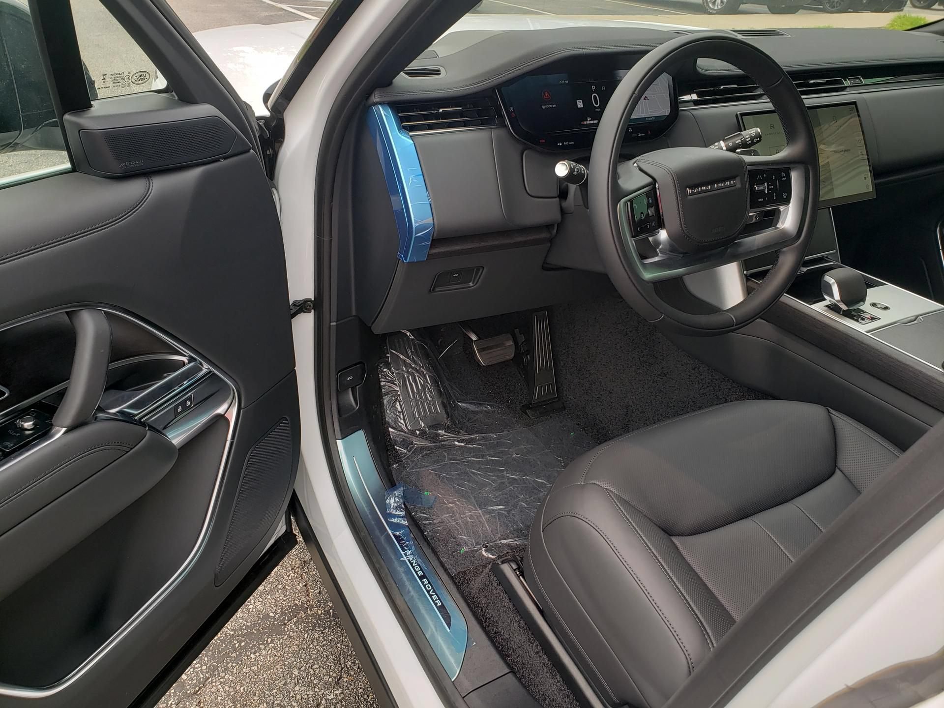 New 2026 Land Rover Range Rover SE AWD/4WD image 10