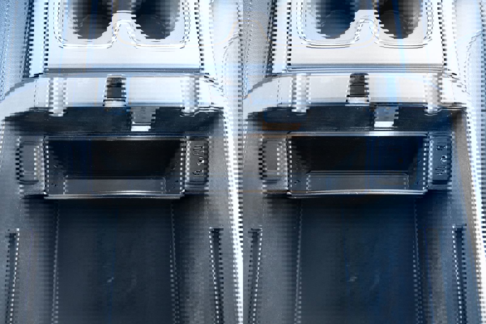 Used 2017 Chevrolet Silverado 2500 LTZ w/ Custom Sport Edition image 9