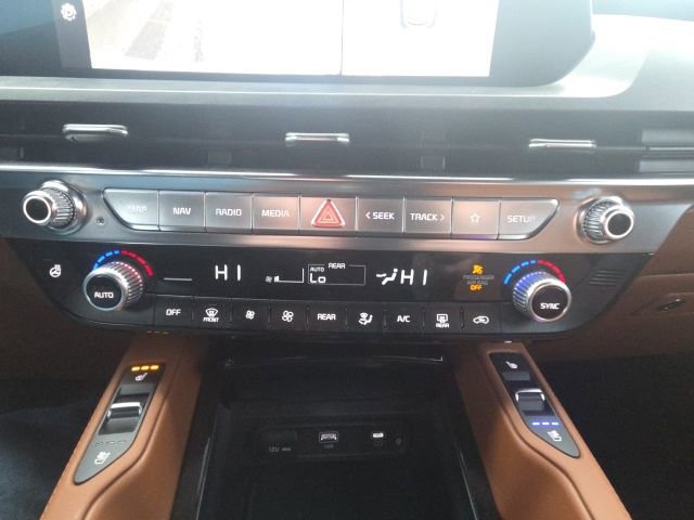 Used 2025 Kia Telluride SX Prestige X-Line image 38