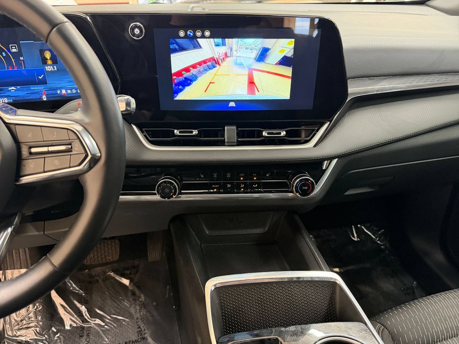 Used 2025 Chevrolet Equinox LT AWD/4WD image 17
