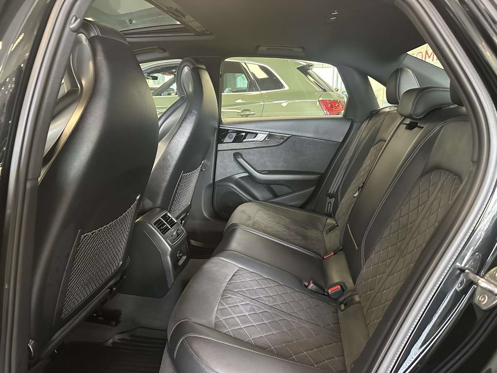 Used 2023 Audi S4 Premium w/ Convenience Package AWD/4WD image 14