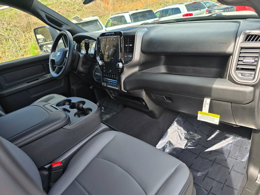 New 2026 RAM 3500 Tradesman AWD/4WD image 26