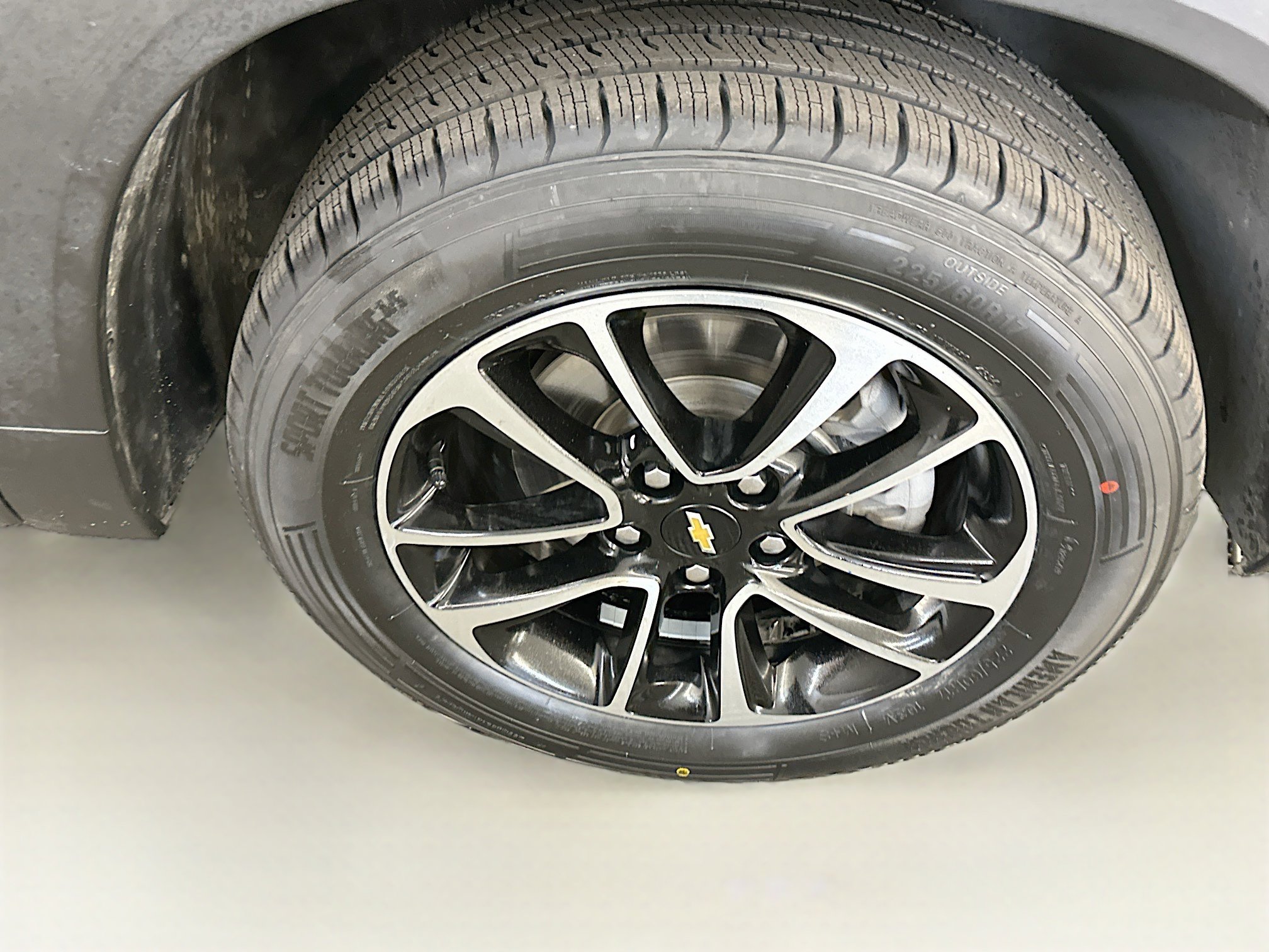 Used 2025 Chevrolet TrailBlazer LT AWD/4WD image 11