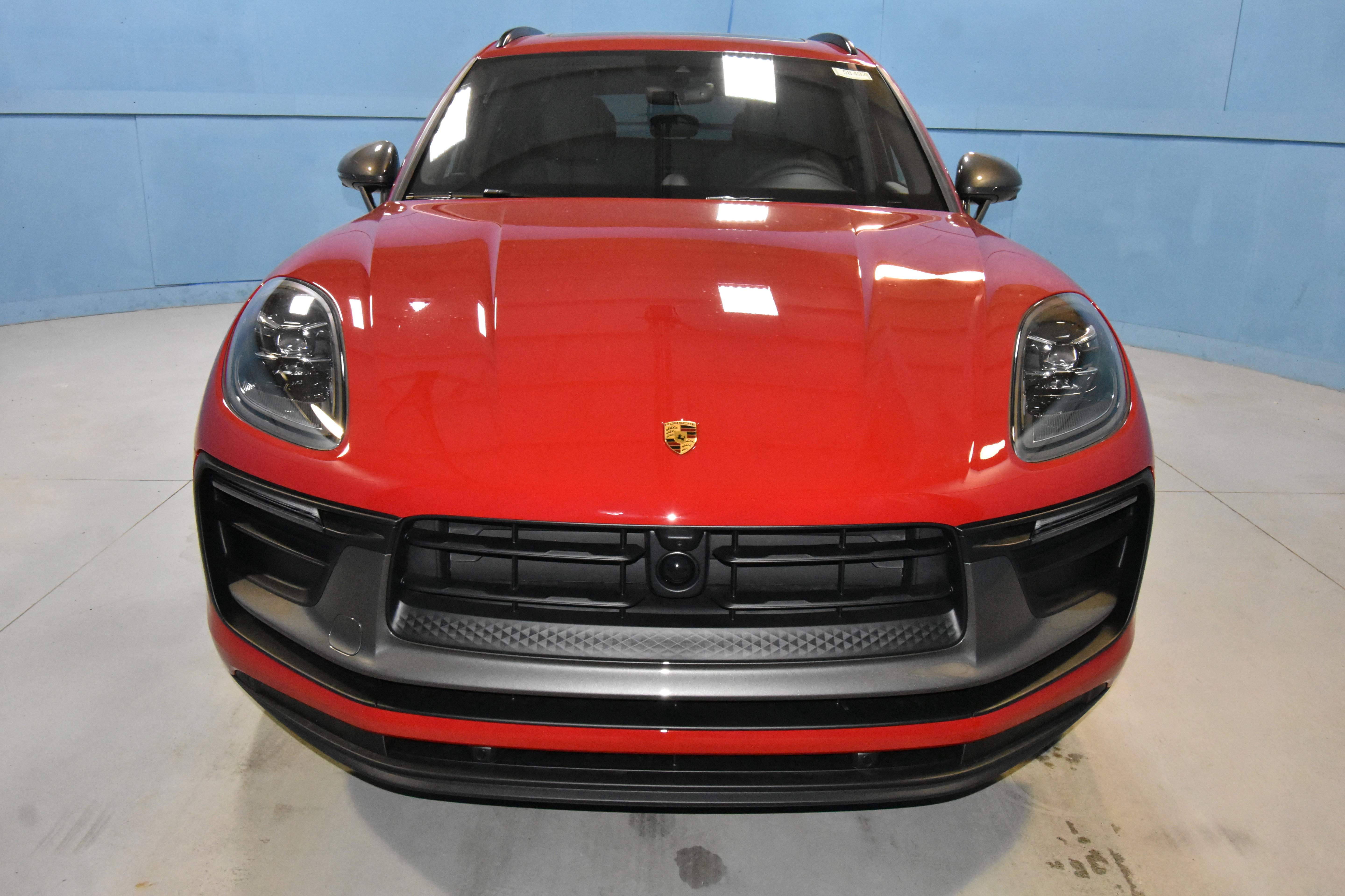 New 2026 Porsche Macan Turbo image 25