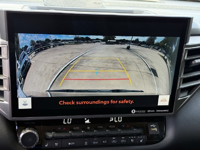 Used 2022 Toyota Tundra Limited AWD/4WD image 17