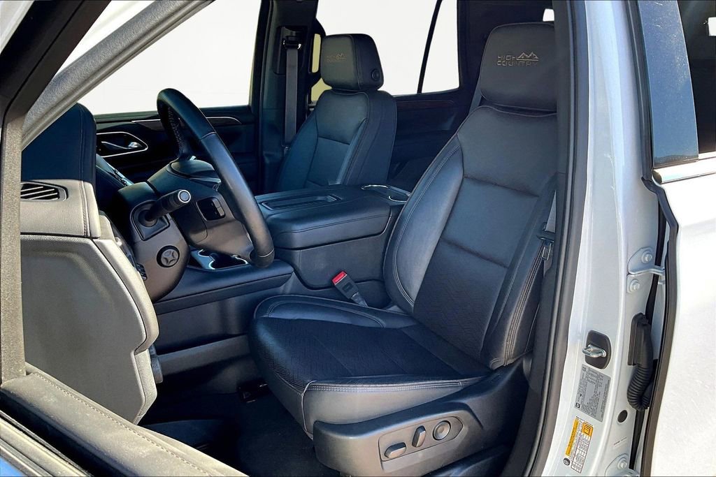 Used 2024 Chevrolet Tahoe High Country image 18