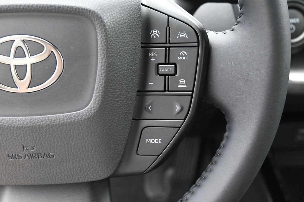 Certified 2026 Toyota Prius LE FWD image 18