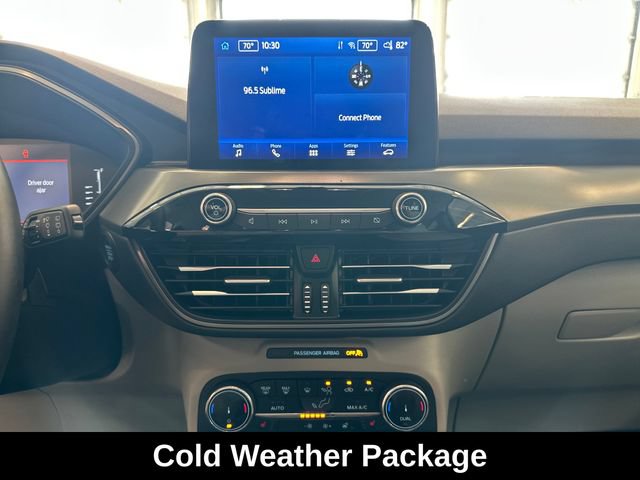 Used 2024 Ford Escape Active AWD/4WD image 3