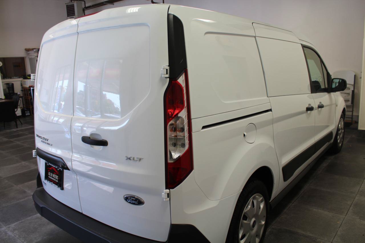 Used 2018 Ford Transit Connect XLT FWD image 6
