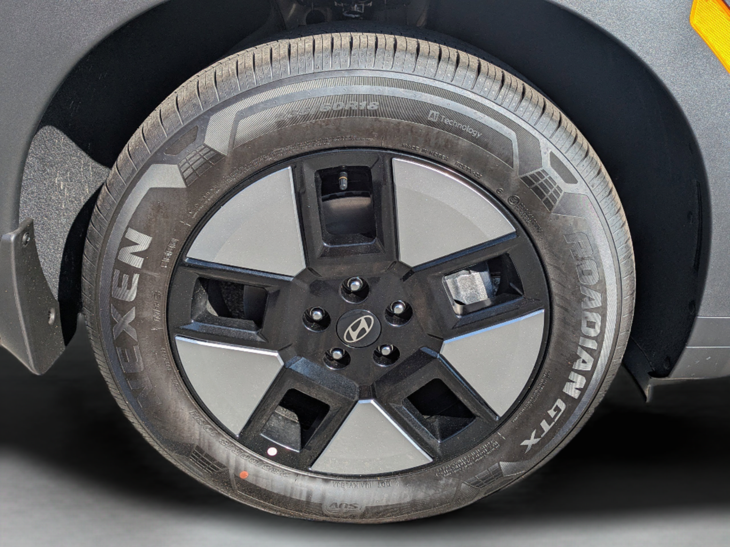 New 2026 Hyundai Santa Fe SEL FWD image 14