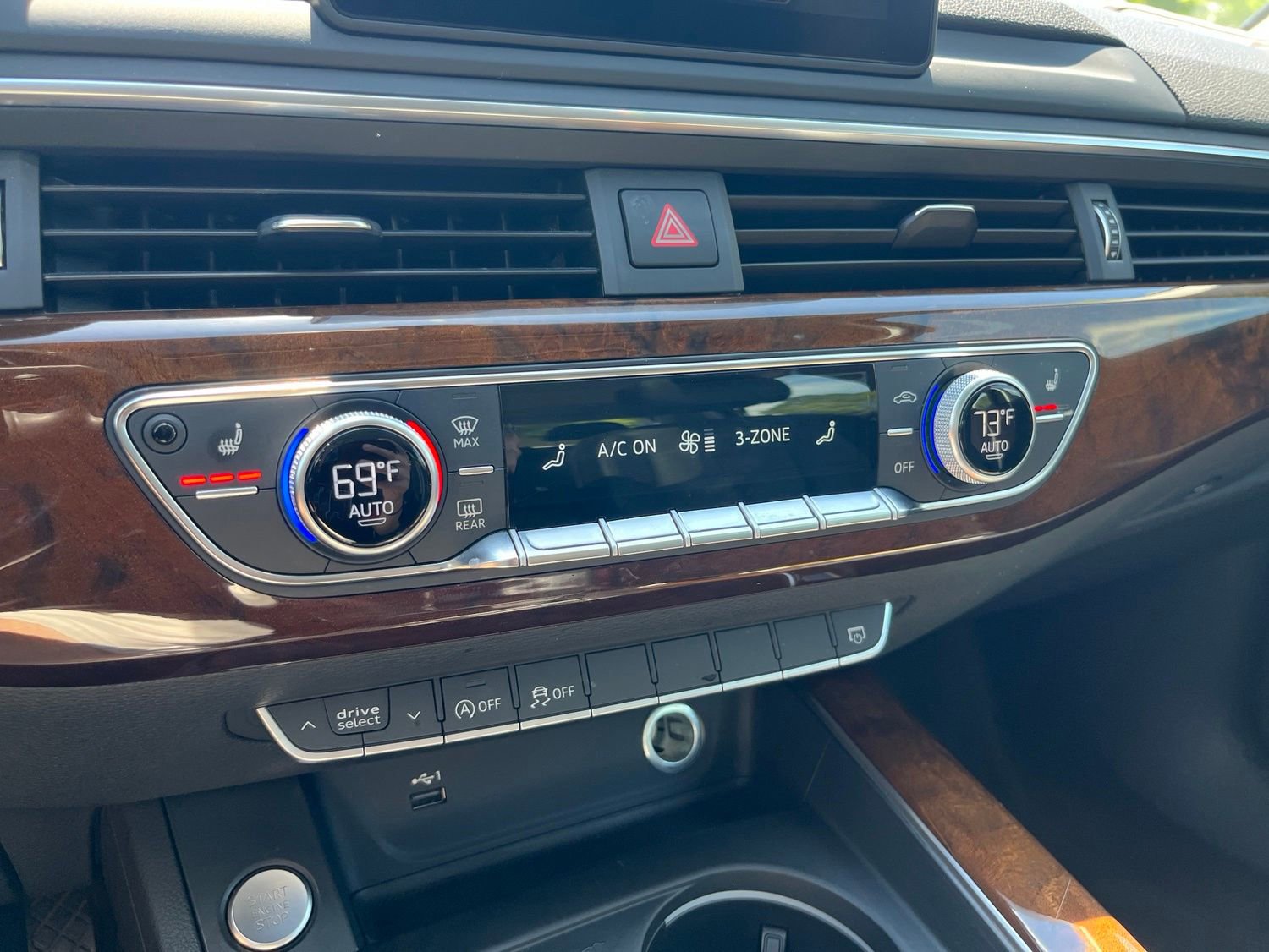Used 2019 Audi A4 2.0T Premium w/ Convenience Package FWD image 22