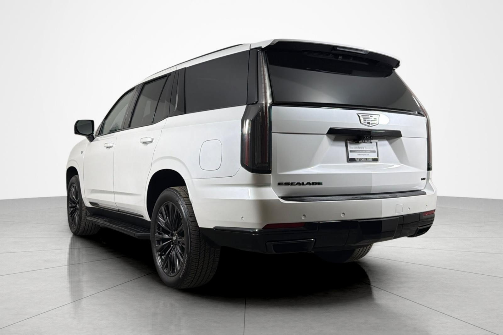 Used 2025 Cadillac Escalade Sport w/ LPO, ONYX Package AWD/4WD image 3