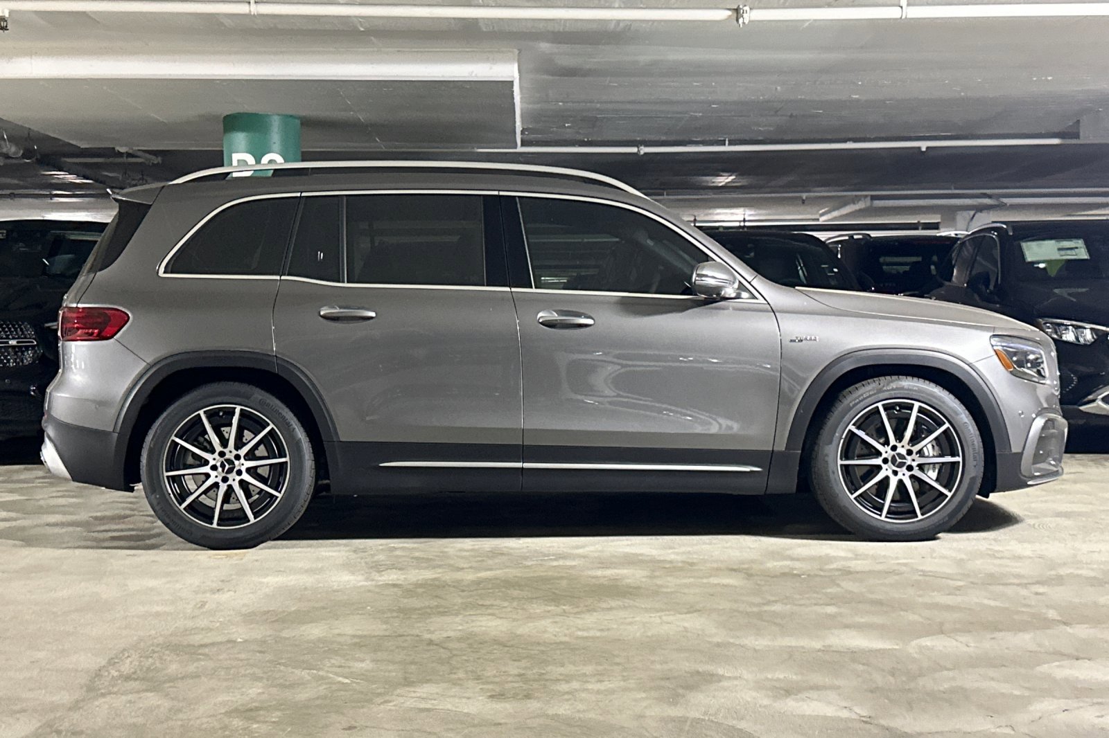 New 2025 Mercedes-Benz GLB 35 AMG 4MATIC image 7