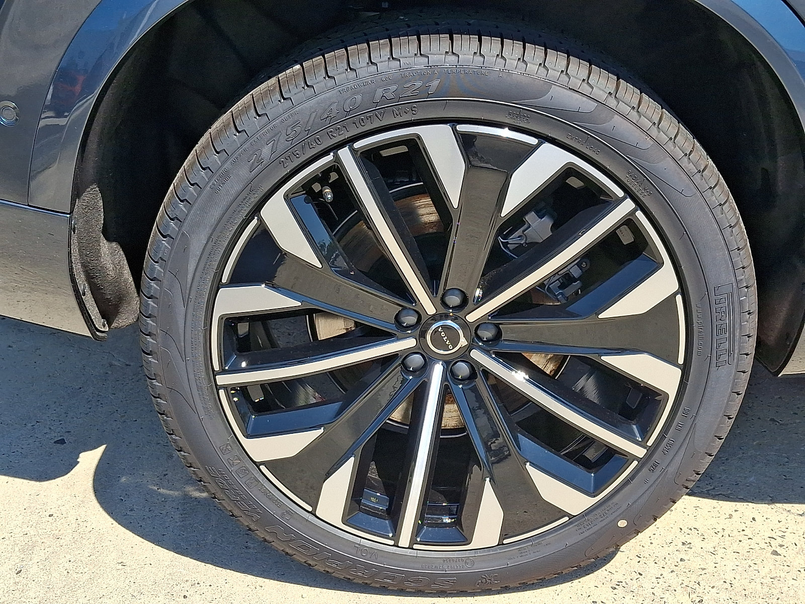 New 2027 Volvo XC90 B6 Ultra AWD/4WD image 7