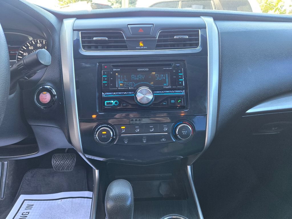 Used 2013 Nissan Altima 2.5 S FWD image 13
