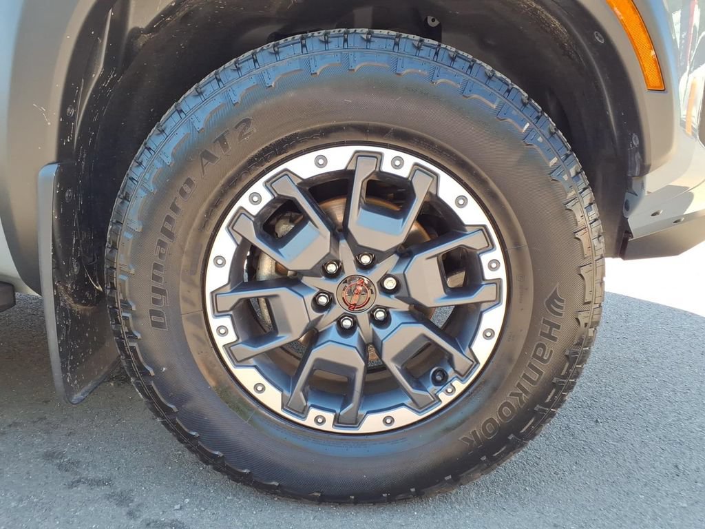 Used 2025 Nissan Frontier PRO-4X w/ Tow Package AWD/4WD image 22