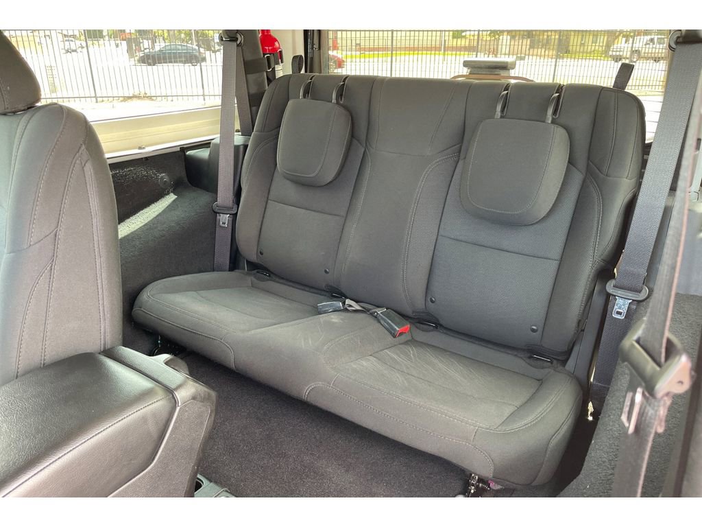 Used 2019 Jeep Wrangler Sport image 14