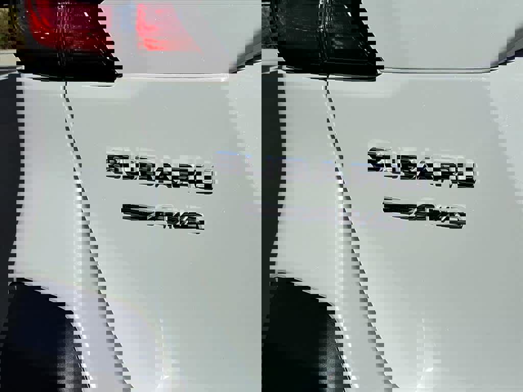 Certified 2023 Subaru Outback Limited image 14