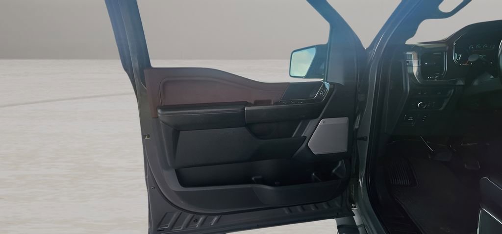 Used 2021 Ford F150 Lariat image 11