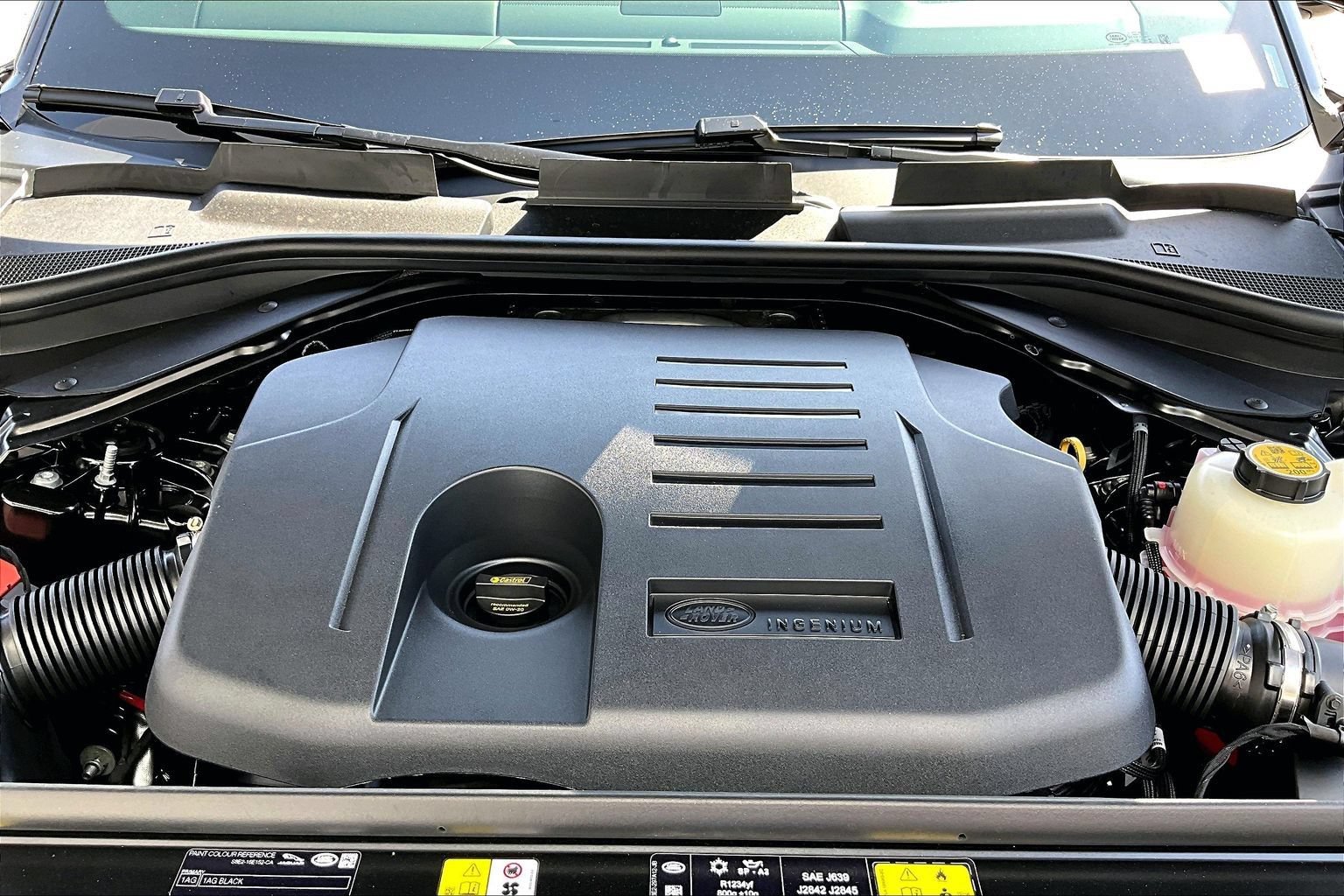 New 2026 Land Rover Range Rover SE AWD/4WD image 11