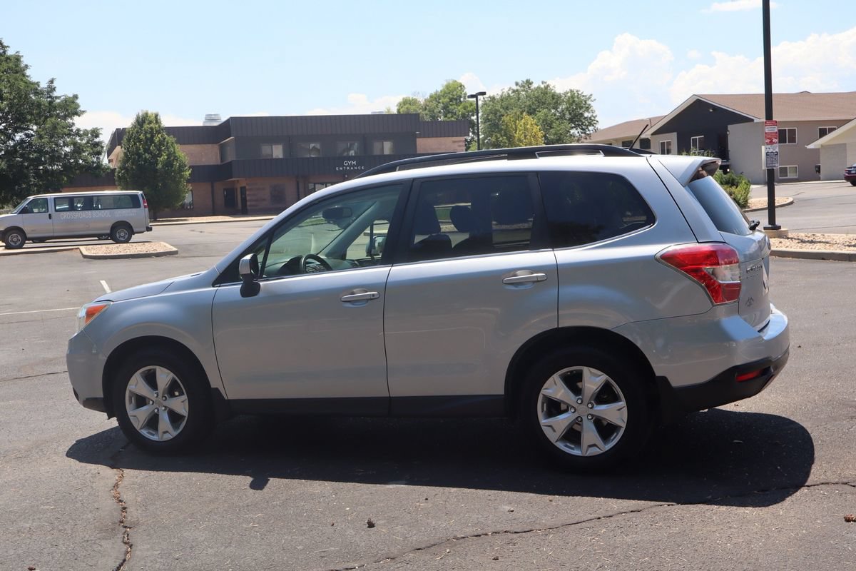 Used 2015 Subaru Forester 2.5i Limited AWD/4WD image 8