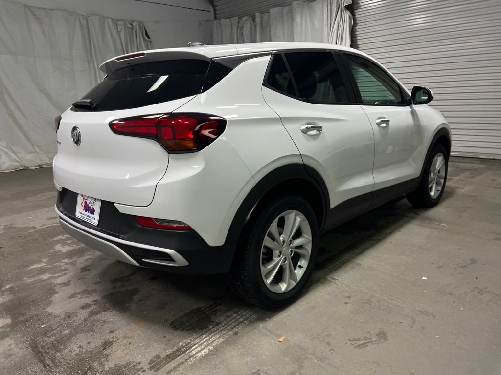 Used 2023 Buick Encore GX Preferred w/ Cold Weather Comfort Package AWD/4WD image 7