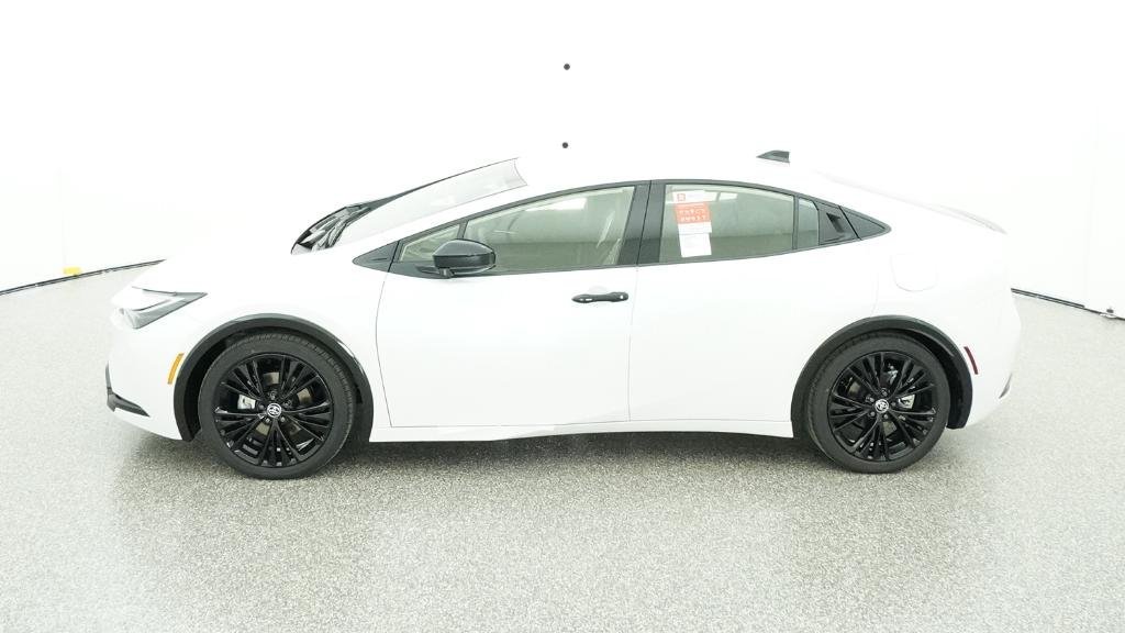 Used 2026 Toyota Prius Plug-In Hybrid FWD image 44