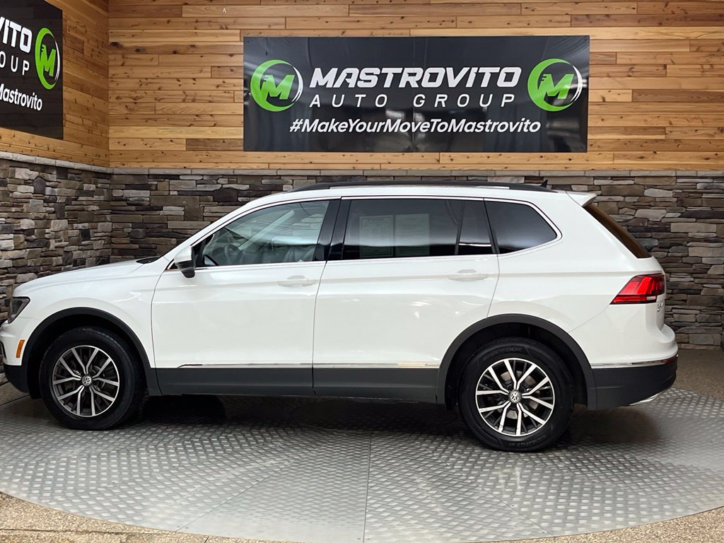 Used 2020 Volkswagen Tiguan SE w/ Panoramic Sunroof Package AWD/4WD image 10